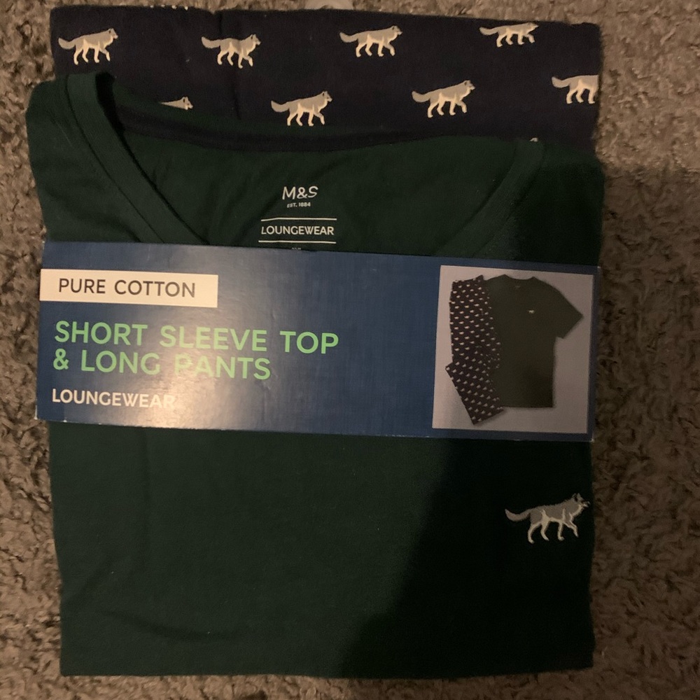 Marks & Spencer’s Men’s 2-piece Sleepwear Set